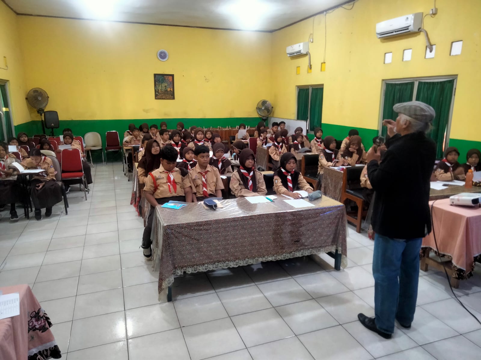 Roadshow Workshop Pembudayaan Minat Baca Dan Literasi